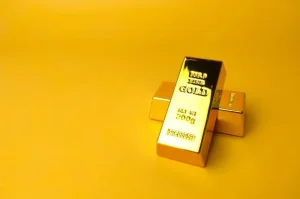 5 Keuntungan Investasi Emas yang Tidak Terpengaruh Perubahan Harga Pasar