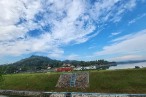 Rowo Jombor, Wisata Alam yang Dipadukan dengan Wisata Kuliner di Klaten