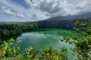 Tempat Wisata di Ternate yang Wajib Dikunjungi untuk Liburan Tak Terlupakan