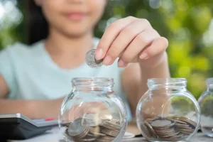 Tips Menabung untuk Ibu Rumah Tangga: Hemat Tanpa Harus Pelit